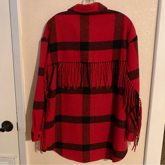 NWT Badgley Mischka Buffalo Red/Black Plaid Shacket With Fringe - Picture 3 of 4